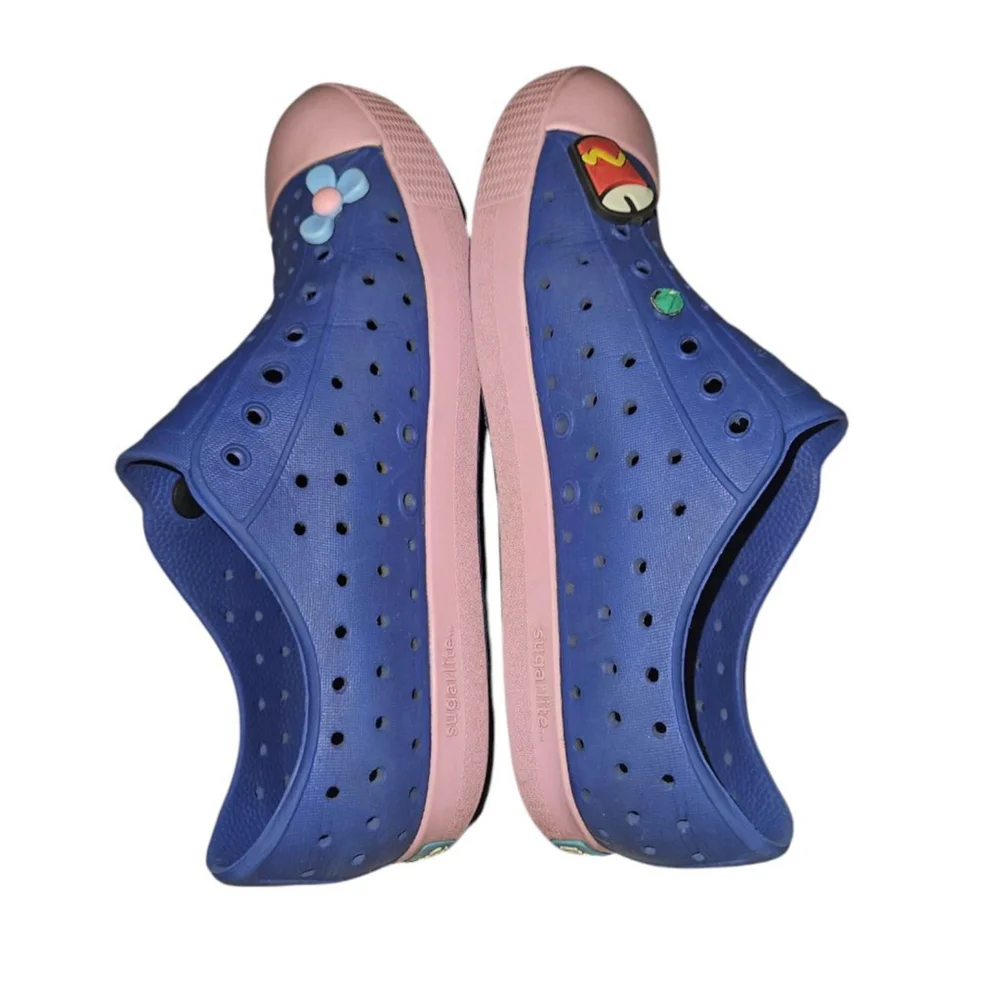 Native Jeffersons Shoes Girl's size J3